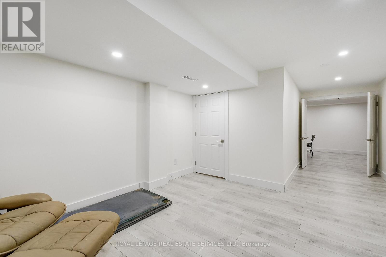 141 Digby Road, Oakville, ON - Indoor Photo Showing Other Room