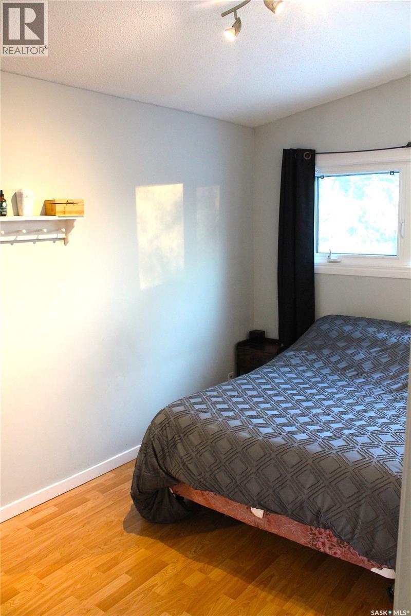 1427 2Nd Street E, Prince Albert, SK - Indoor Photo Showing Bedroom
