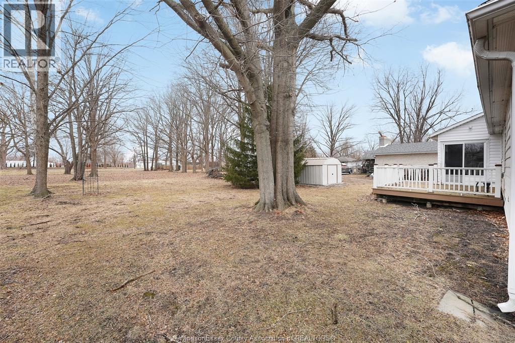 121 Victoria Avenue, Essex, ON - Outdoor