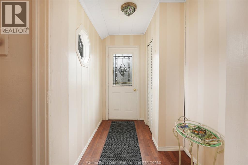 121 Victoria Avenue, Essex, ON - Indoor Photo Showing Other Room