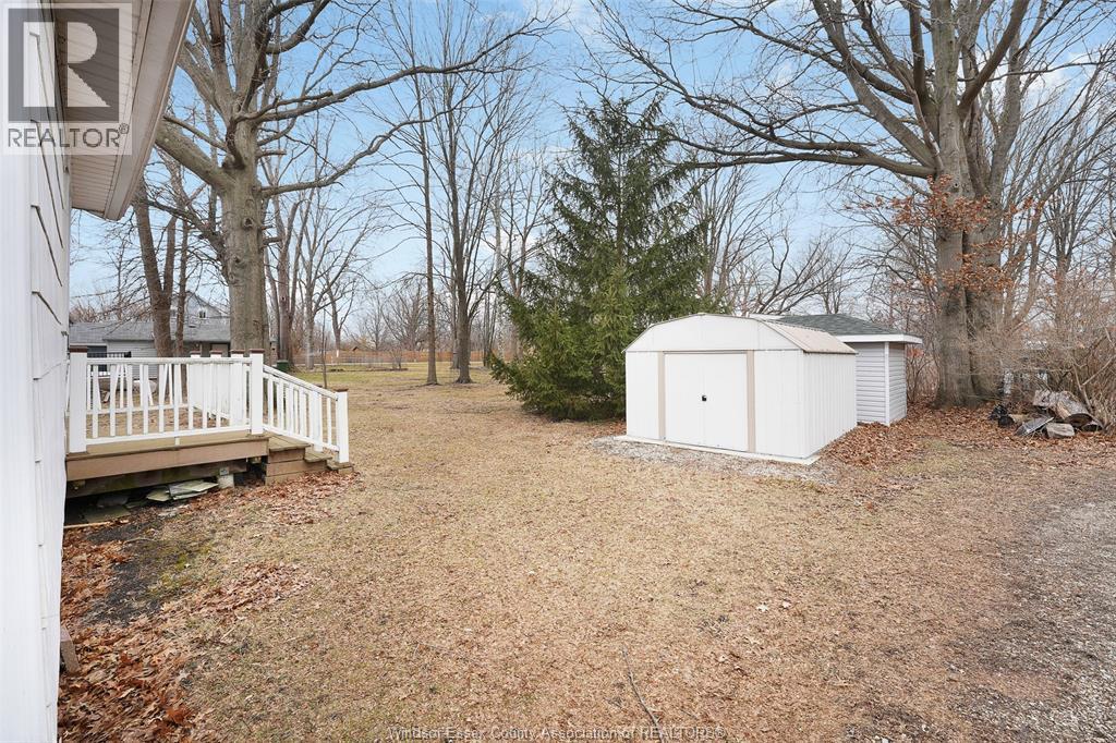 121 Victoria Avenue, Essex, ON - Outdoor