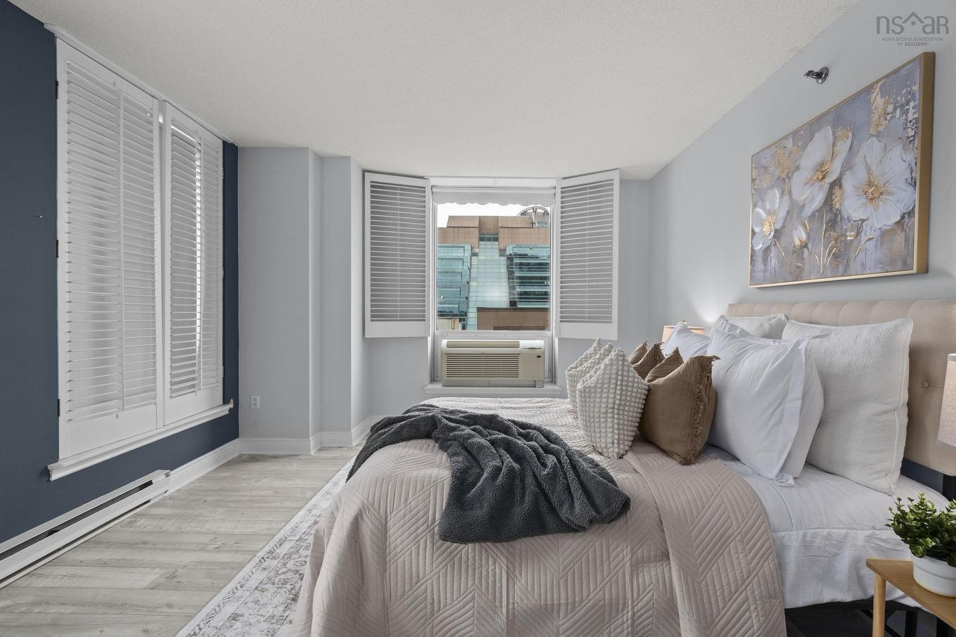 702 1465 Brenton Street, Halifax, NS