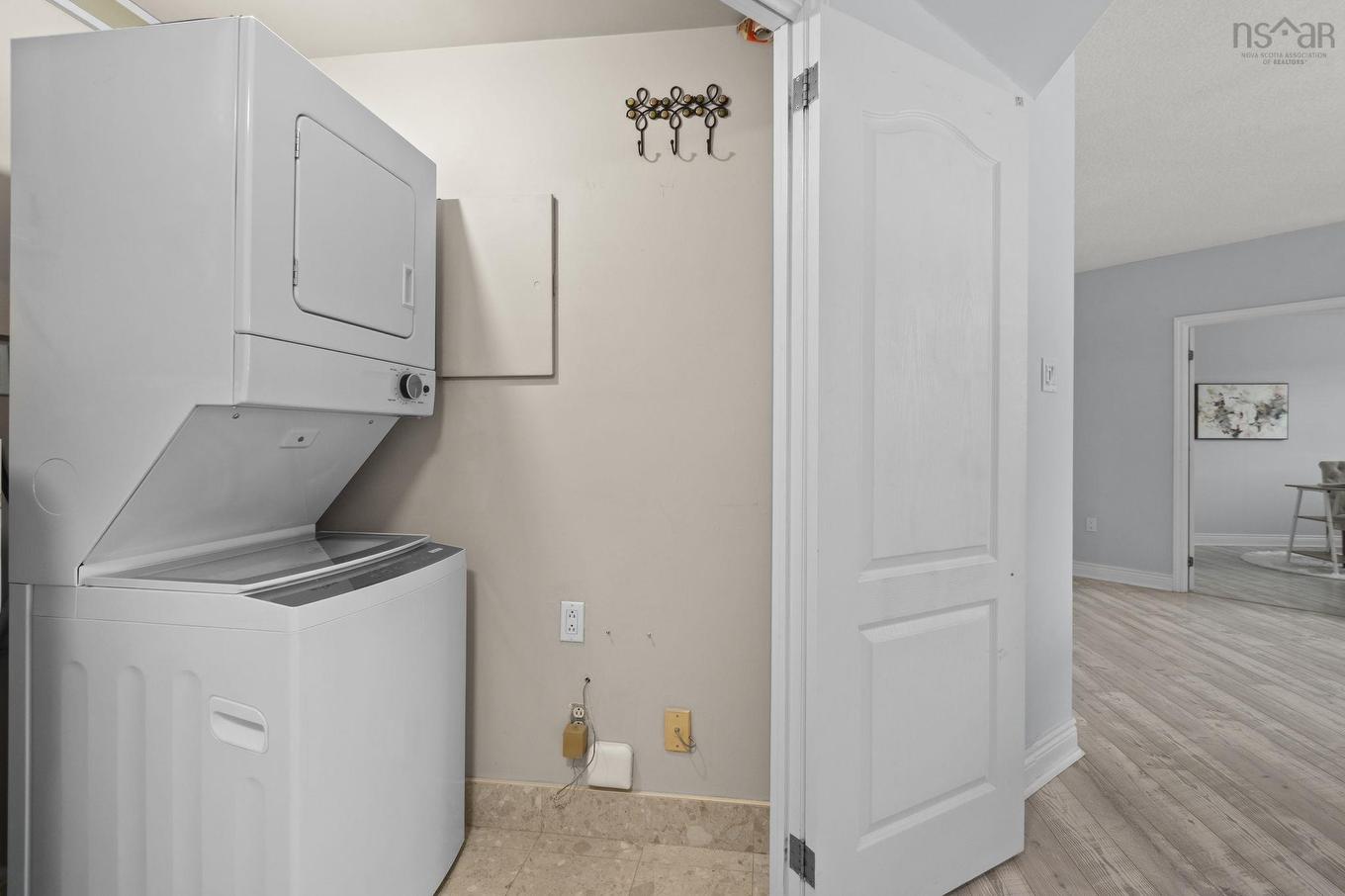 702 1465 Brenton Street, Halifax, NS