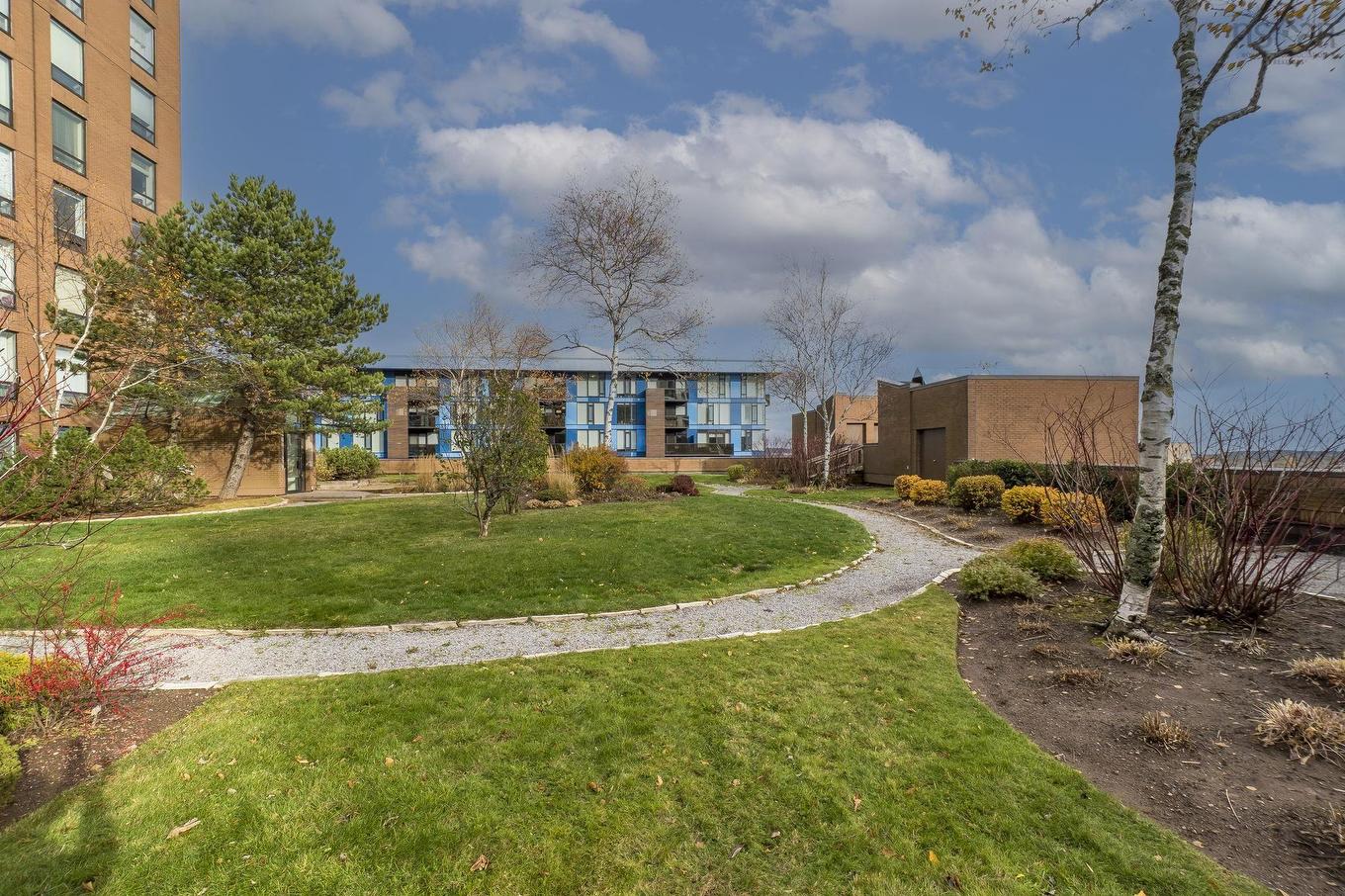 702 1465 Brenton Street, Halifax, NS