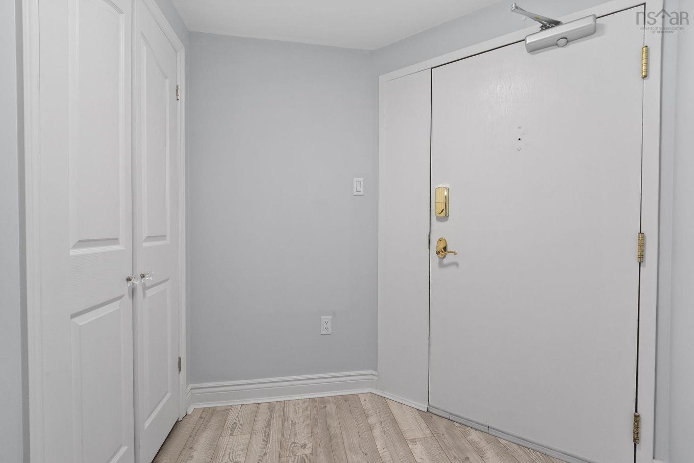 702 1465 Brenton Street, Halifax, NS