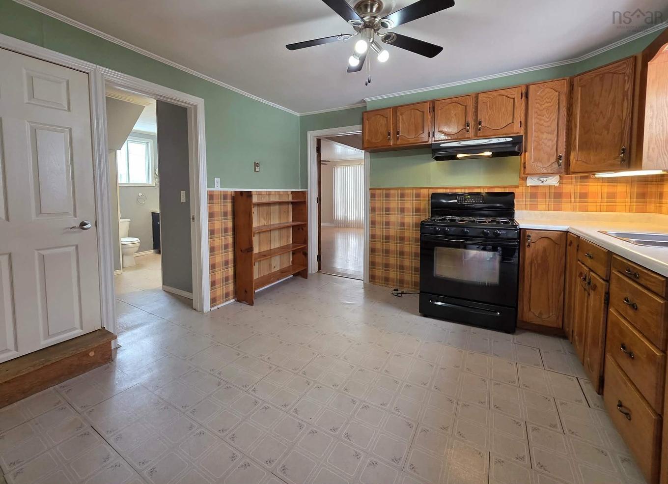 68 Hillcrest Avenue, Bible Hill, NS