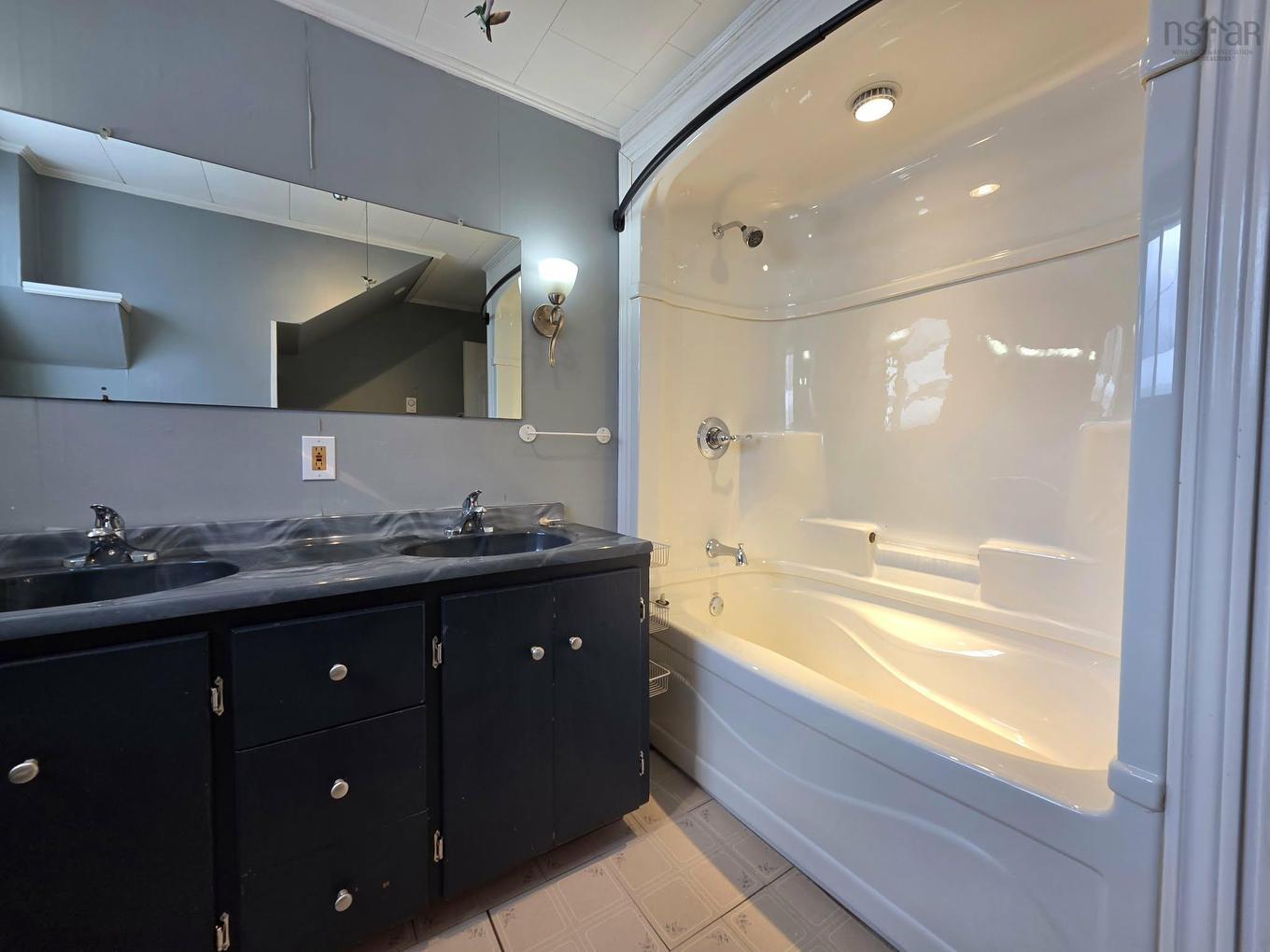 68 Hillcrest Avenue, Bible Hill, NS