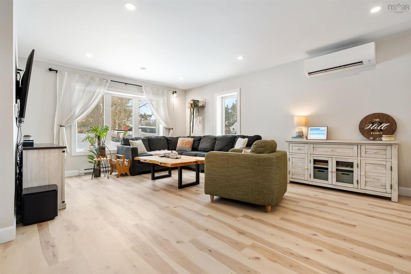 1613 Mackay Street, Westville, NS