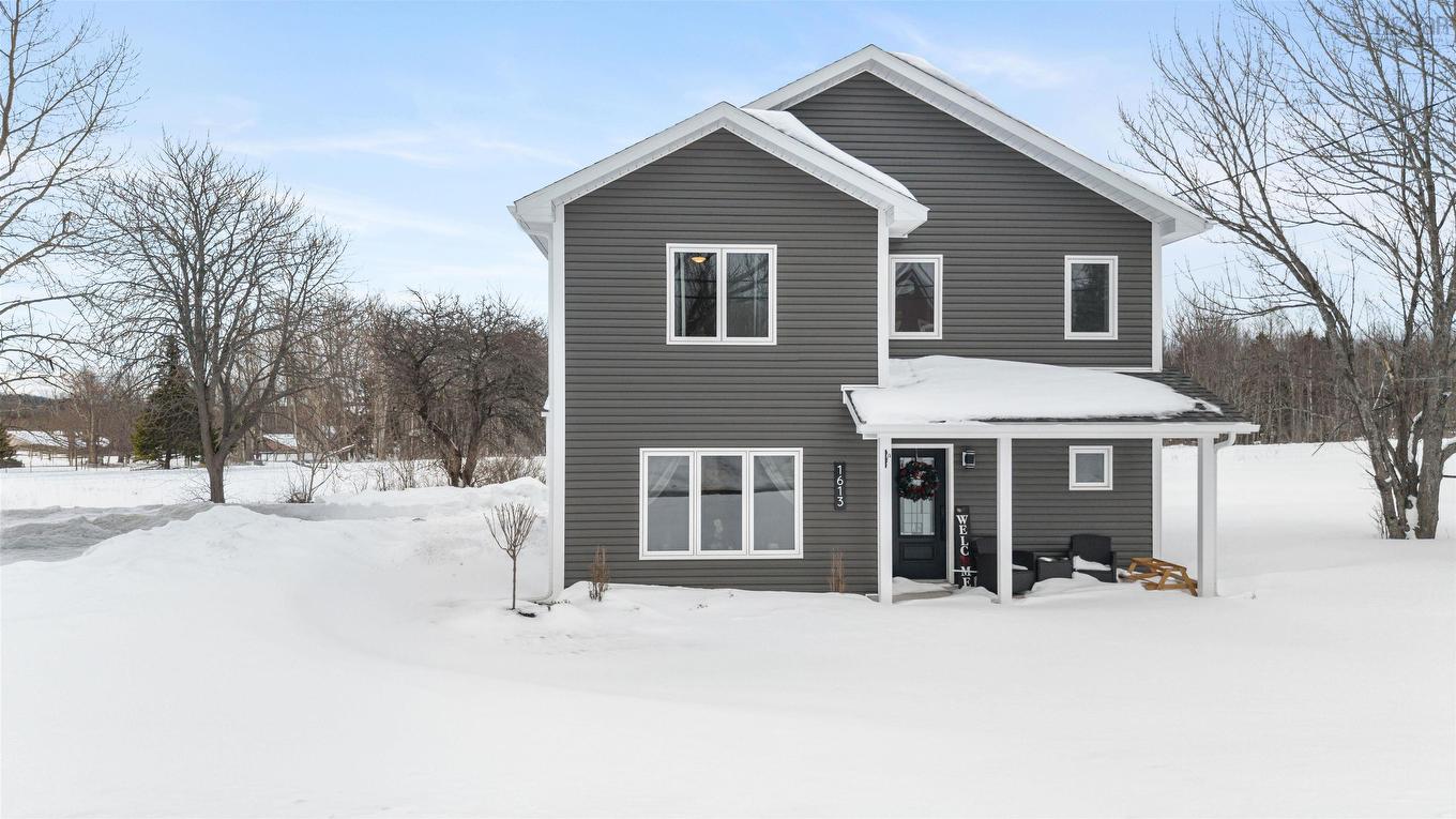 1613 Mackay Street, Westville, NS