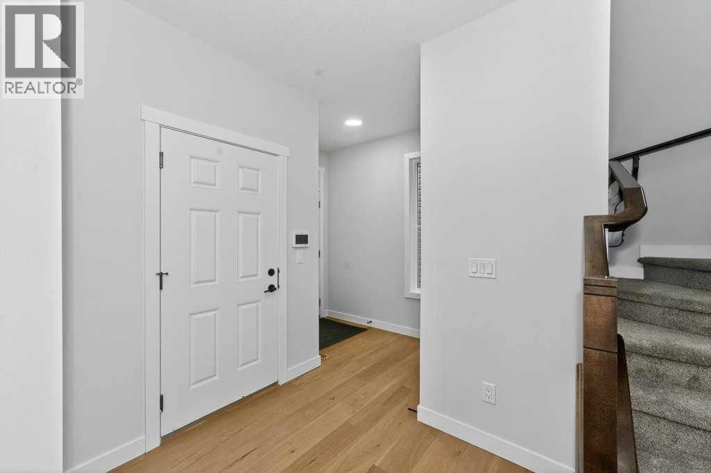 268 Cornerbrook Road Ne, Calgary, AB - Indoor Photo Showing Other Room