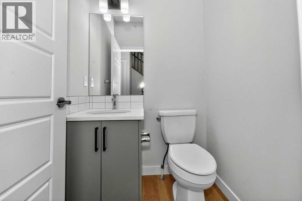 268 Cornerbrook Road Ne, Calgary, AB - Indoor Photo Showing Bathroom