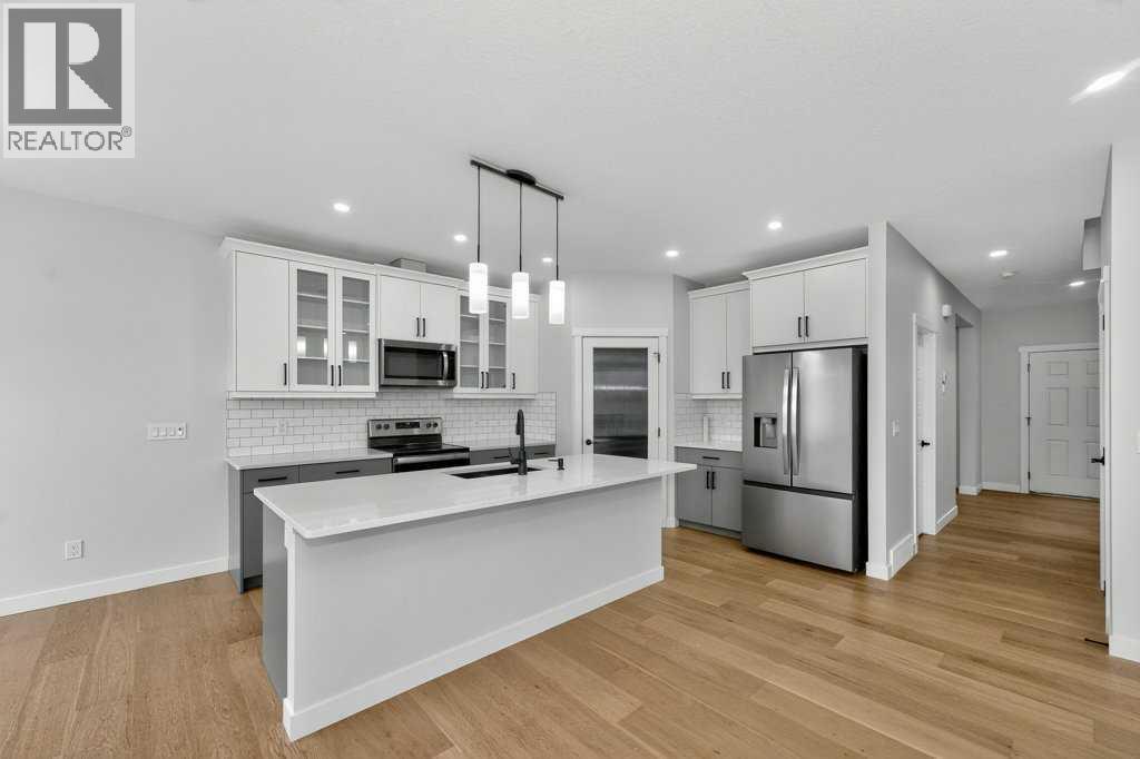 268 Cornerbrook Road Ne, Calgary, AB - Indoor Photo Showing Kitchen With Upgraded Kitchen