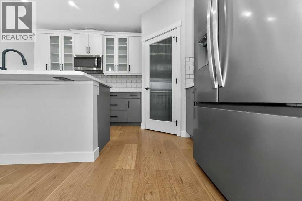 268 Cornerbrook Road Ne, Calgary, AB - Indoor Photo Showing Kitchen