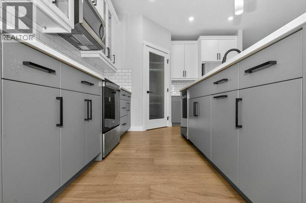 268 Cornerbrook Road Ne, Calgary, AB - Indoor Photo Showing Kitchen