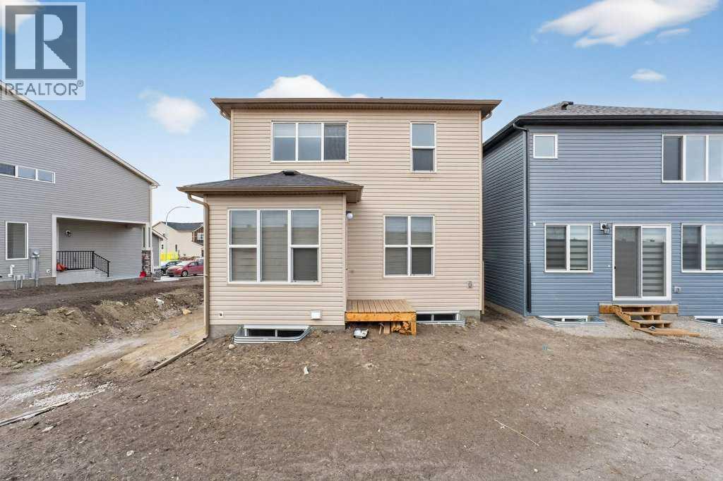 268 Cornerbrook Road Ne, Calgary, AB - Outdoor