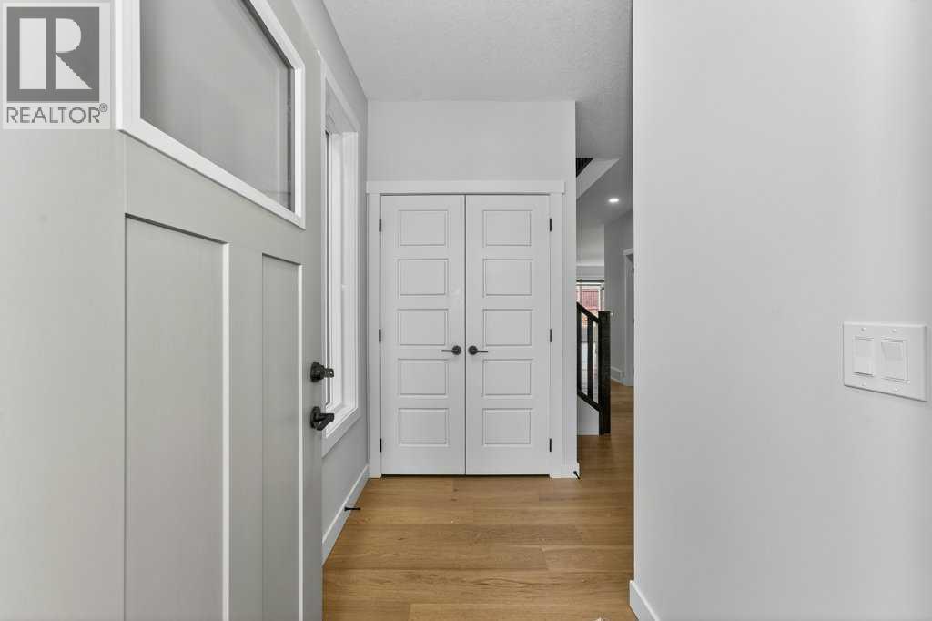 268 Cornerbrook Road Ne, Calgary, AB - Indoor Photo Showing Other Room