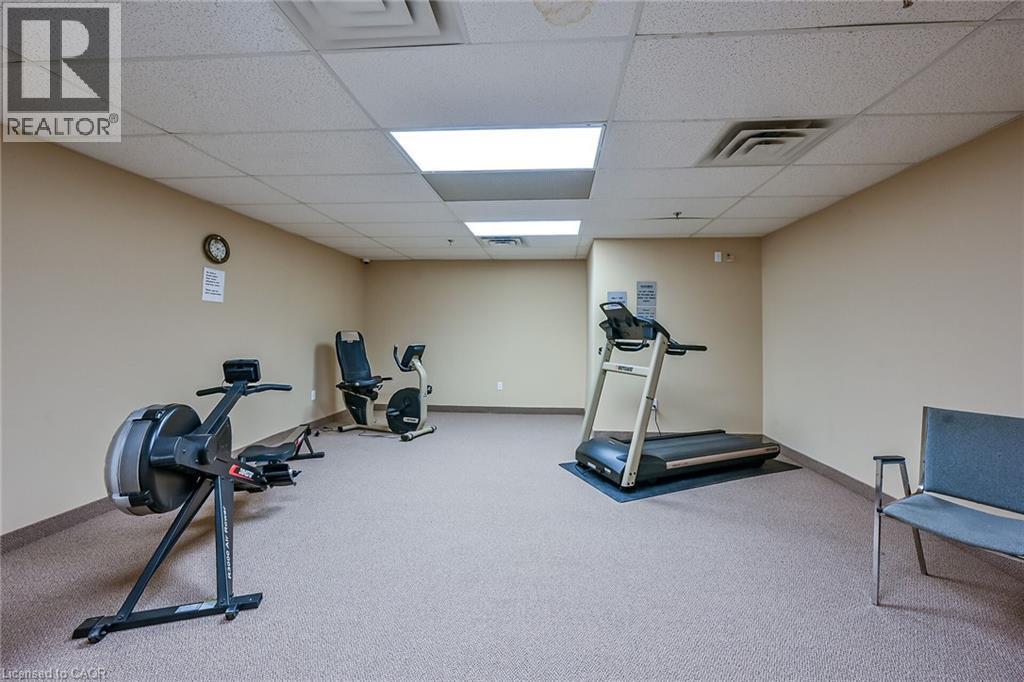 908 Mohawk Road E Unit# 308, Hamilton, ON - Indoor Photo Showing Gym Room