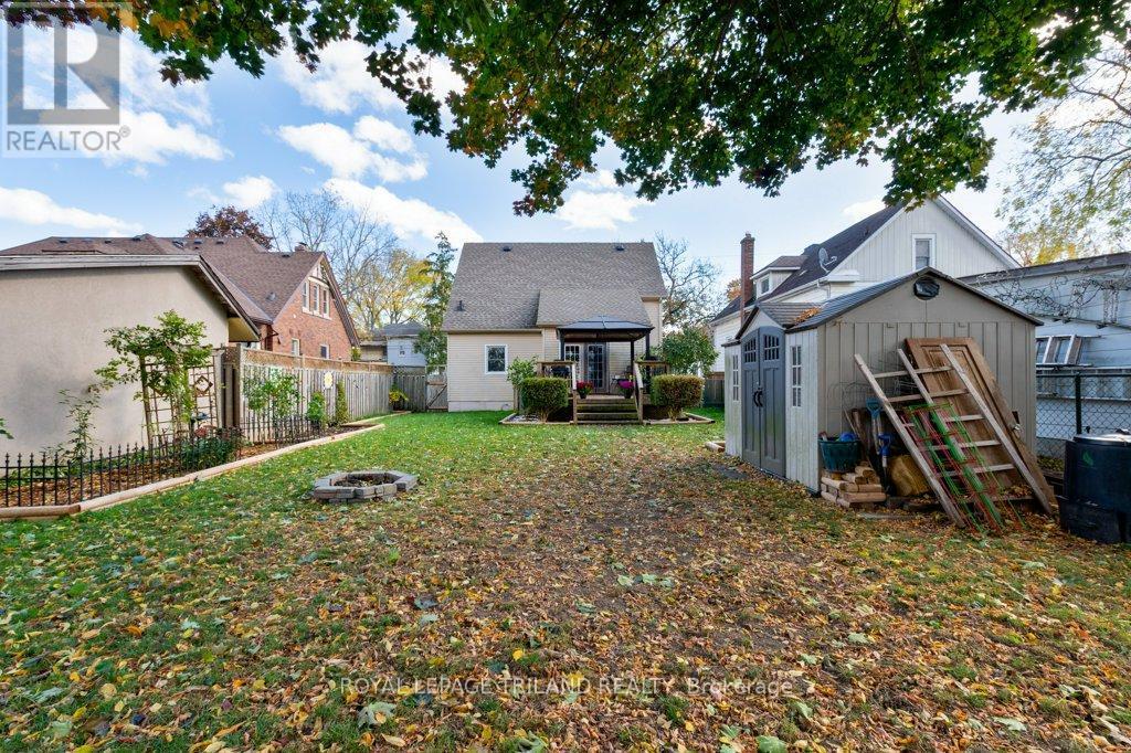 40 St George Street, St. Thomas, ON - Outdoor