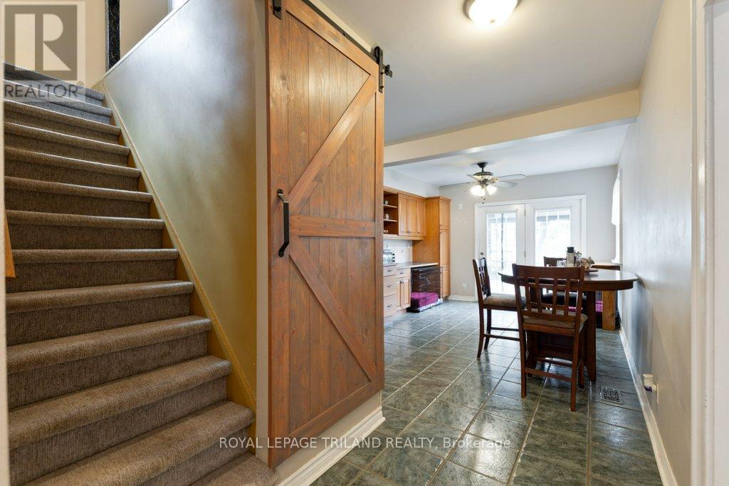 40 St George Street, St. Thomas, ON - Indoor