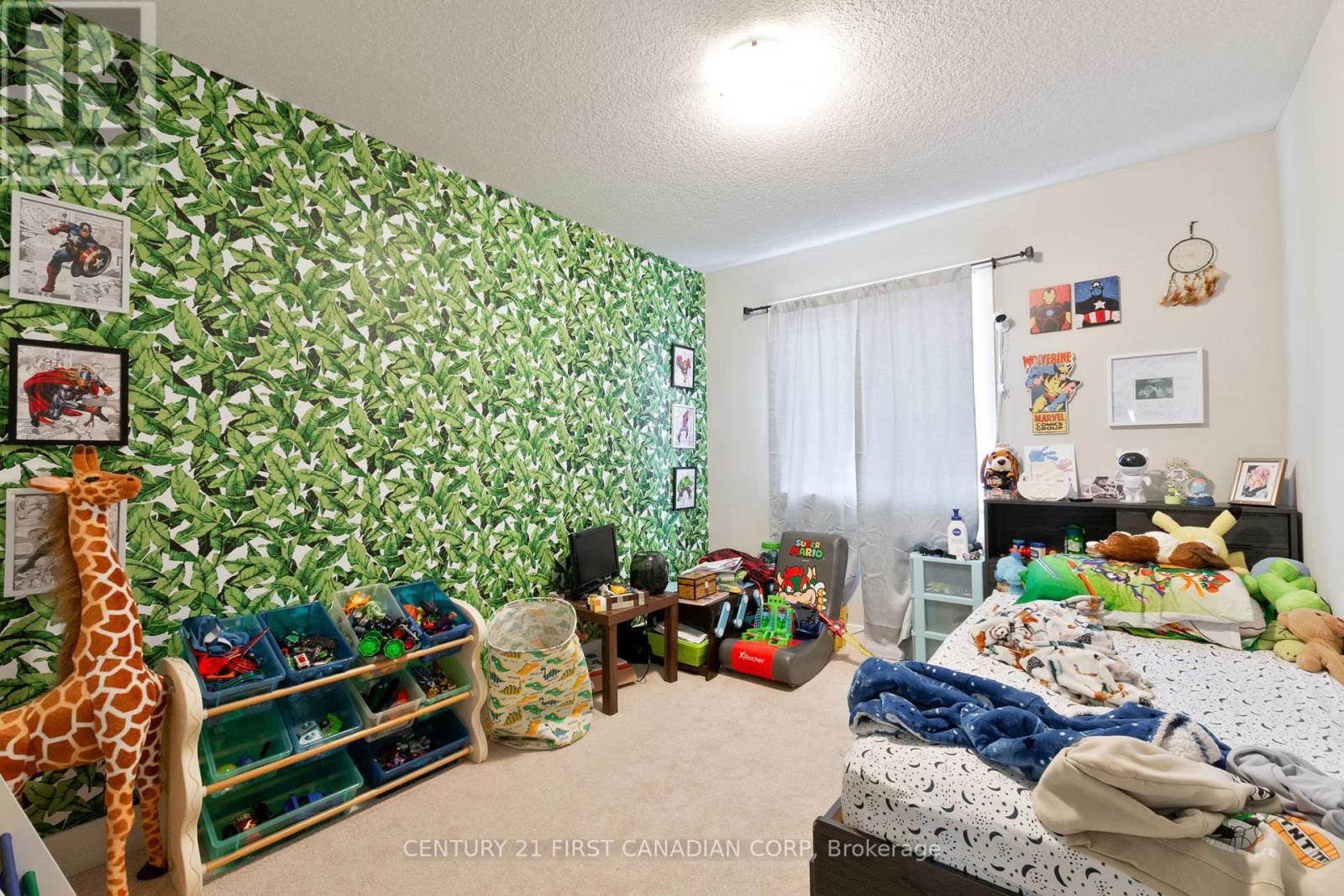 66 - 177 Edgevalley Road, London East (East D), ON - Indoor