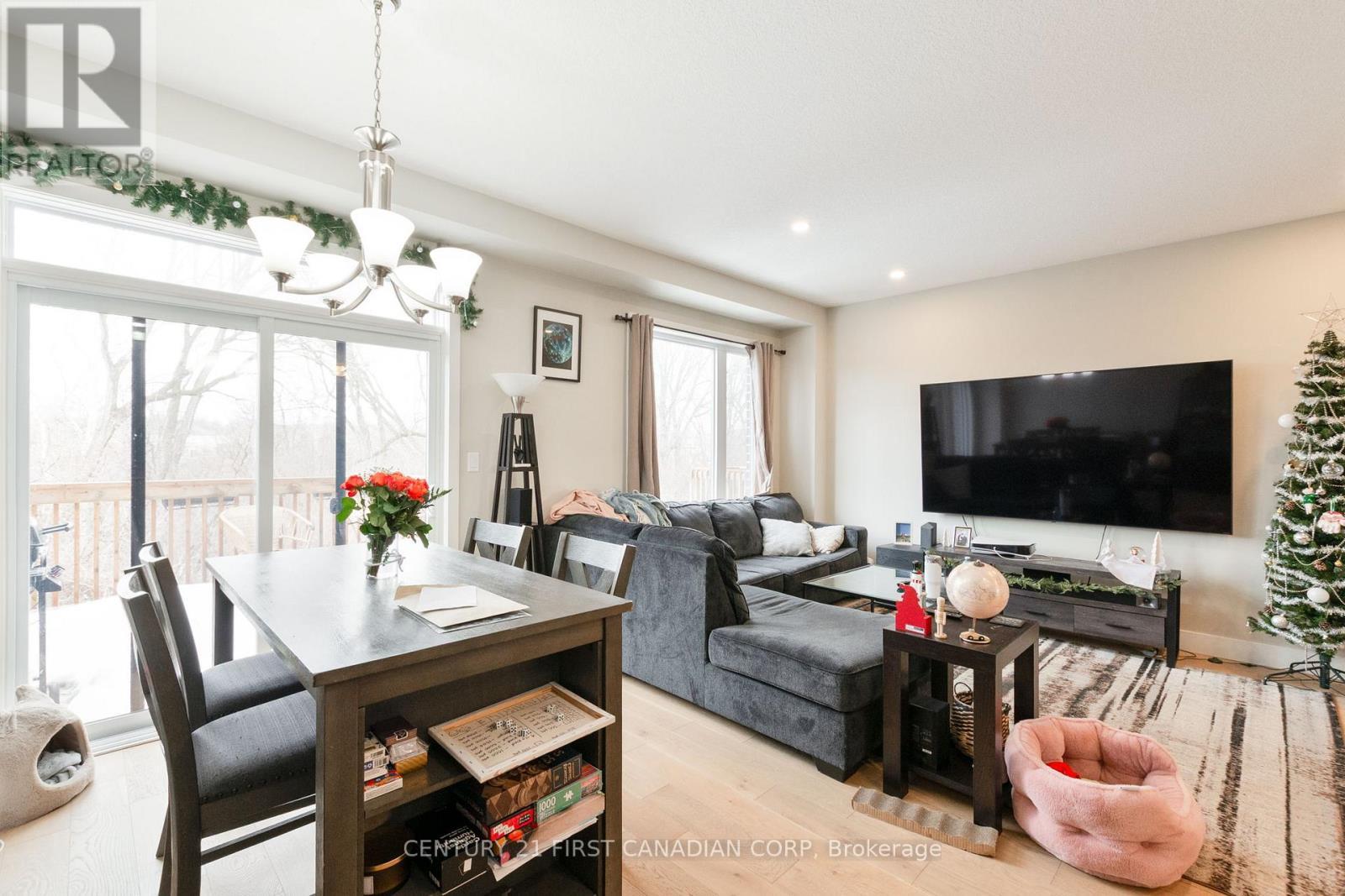 66 - 177 Edgevalley Road, London East (East D), ON - Indoor Photo Showing Other Room