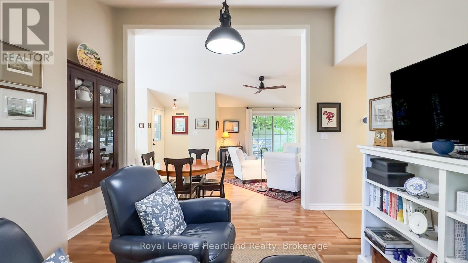 7 Cree Lane, Ashfield-Colborne-Wawanosh (Colborne Twp), ON - Indoor Photo Showing Living Room