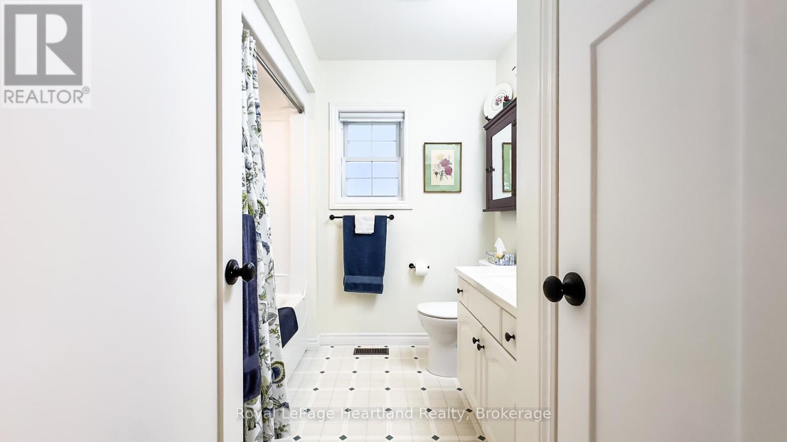 7 Cree Lane, Ashfield-Colborne-Wawanosh (Colborne Twp), ON - Indoor Photo Showing Bathroom