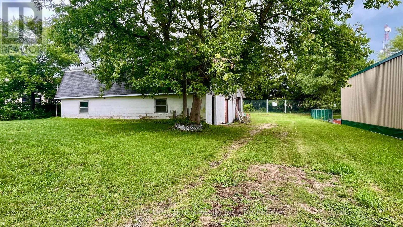 1069 7Th Avenue, Hanover, ON