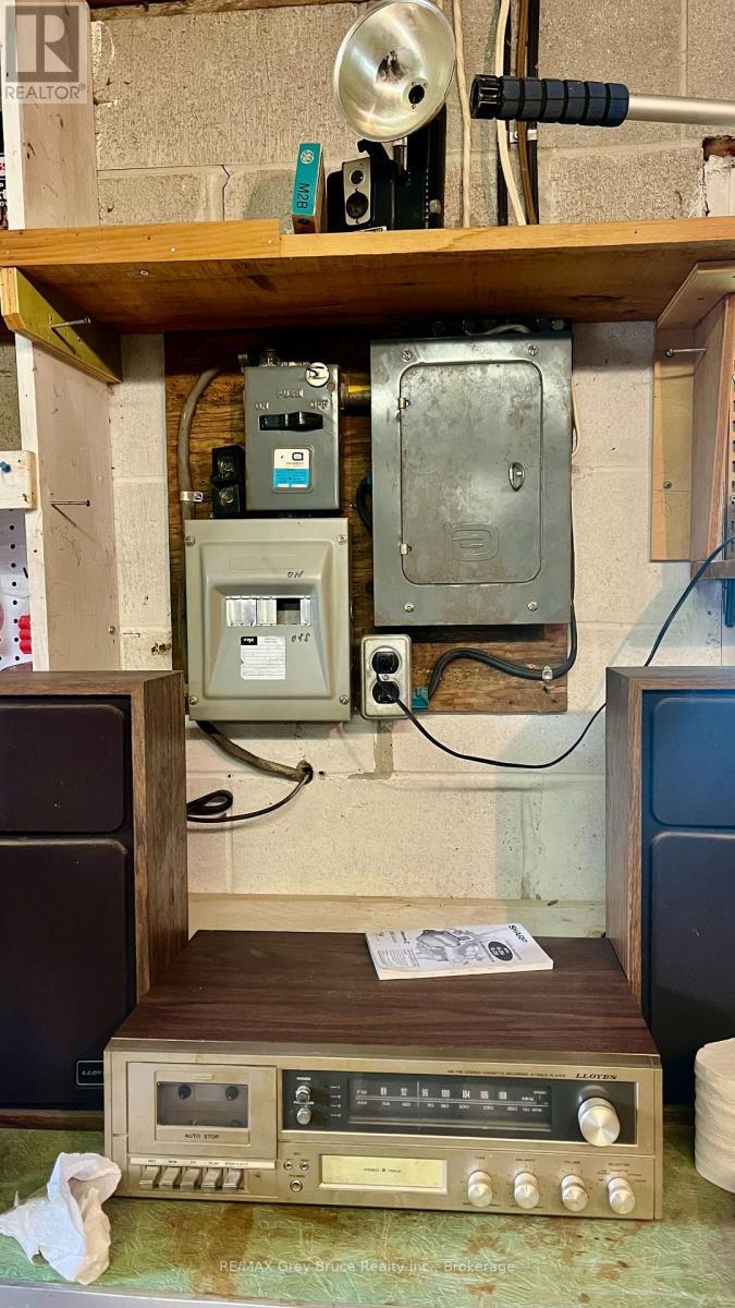 1069 7Th Avenue, Hanover, ON