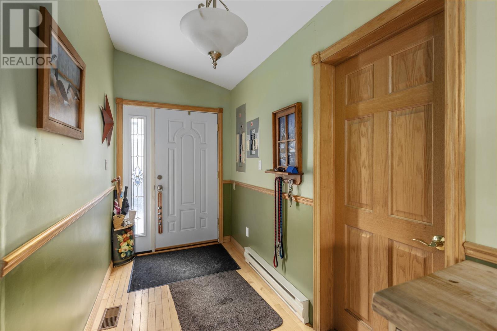 3804 Hamilton Dr, Hilton Beach, ON - Indoor Photo Showing Other Room