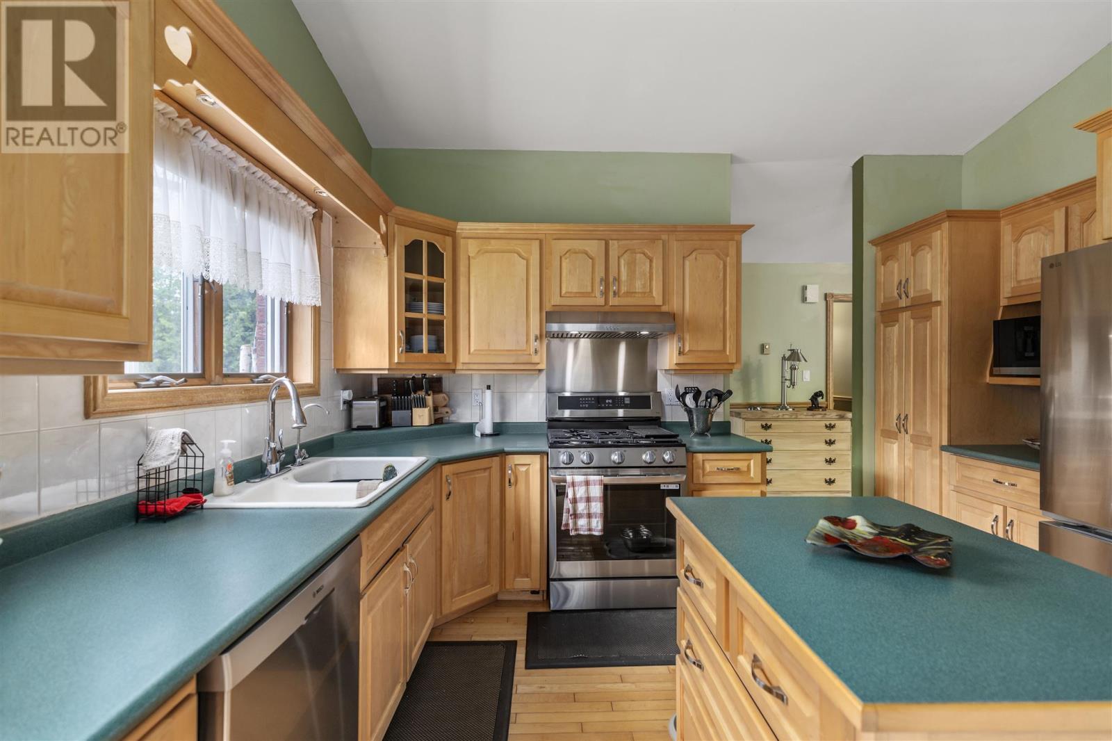 3804 Hamilton Dr, Hilton Beach, ON - Indoor Photo Showing Kitchen With Double Sink