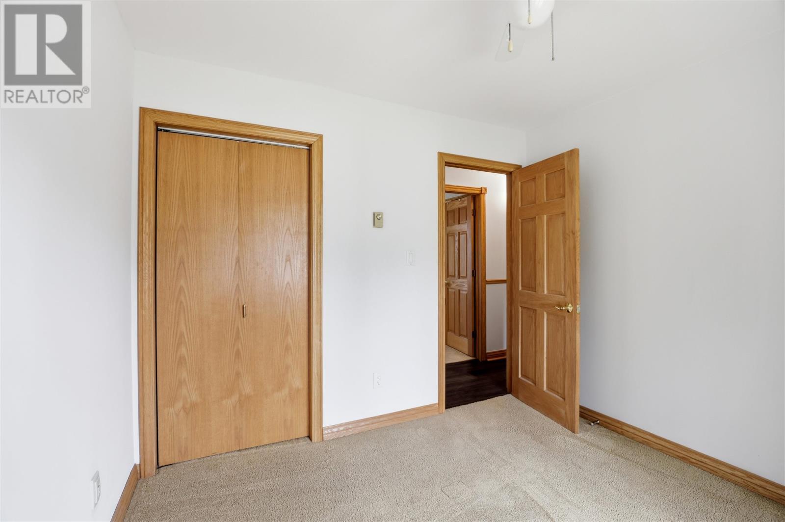 3804 Hamilton Dr, Hilton Beach, ON - Indoor Photo Showing Other Room