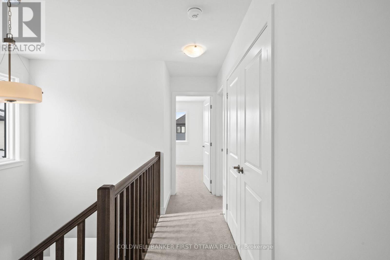 461 Shuttleworth Drive, Ottawa, ON - Indoor Photo Showing Other Room