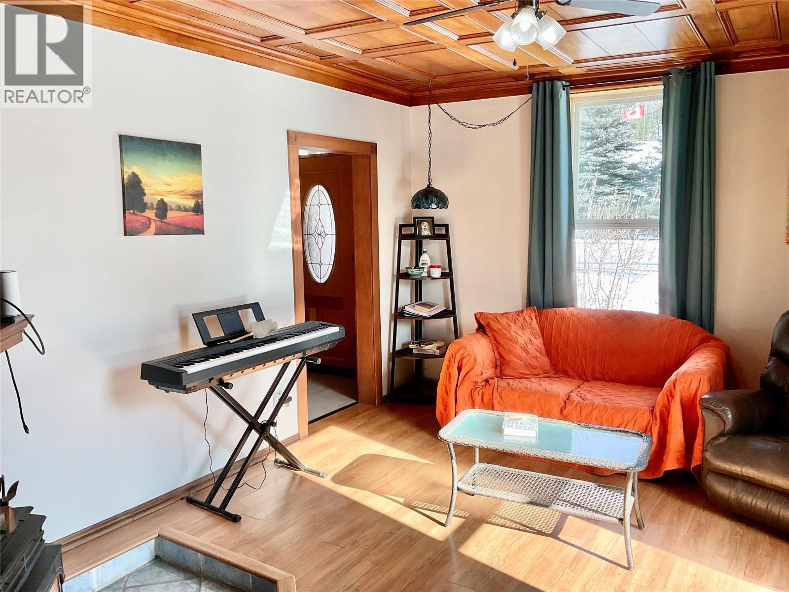 601 Government Avenue N, Greenwood, BC - Indoor Photo Showing Other Room