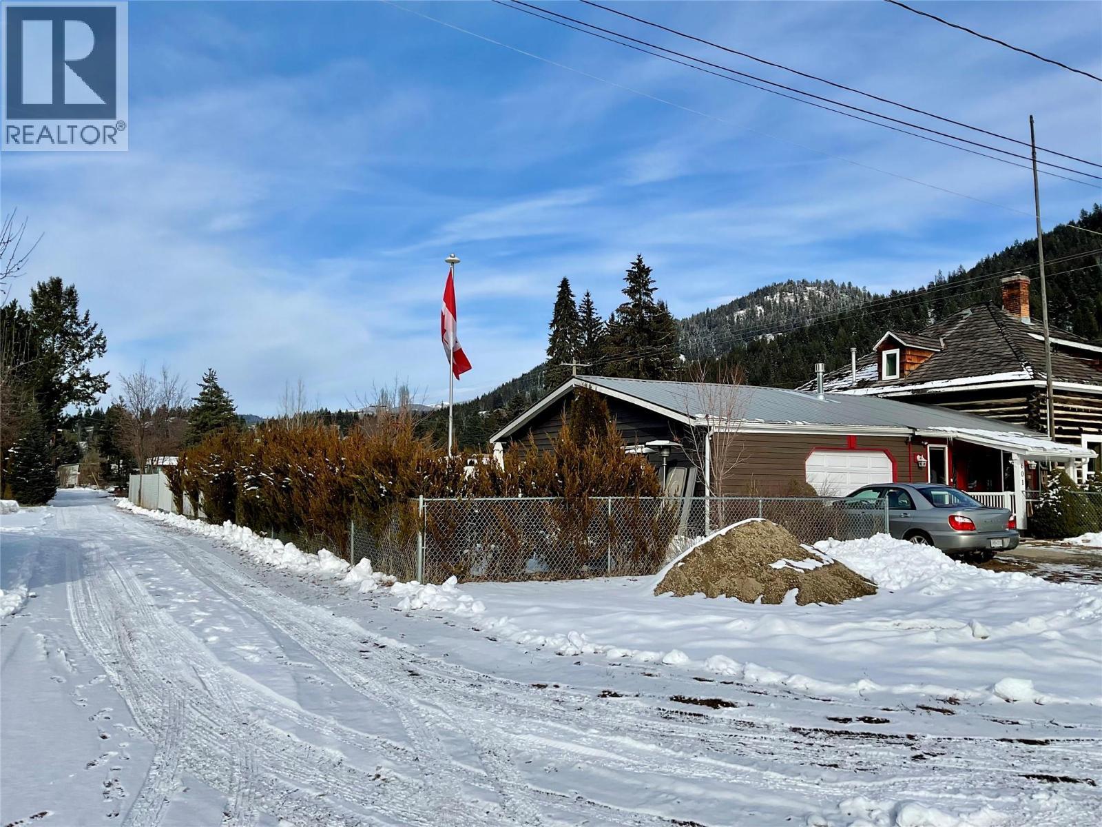 601 Government Avenue N, Greenwood, BC - Outdoor