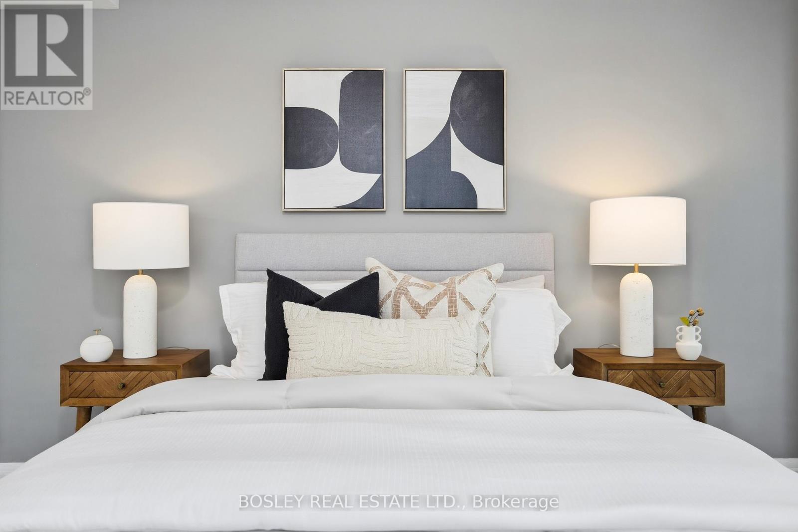 1602 - 219 Fort York Boulevard, Toronto, ON - Indoor Photo Showing Bedroom