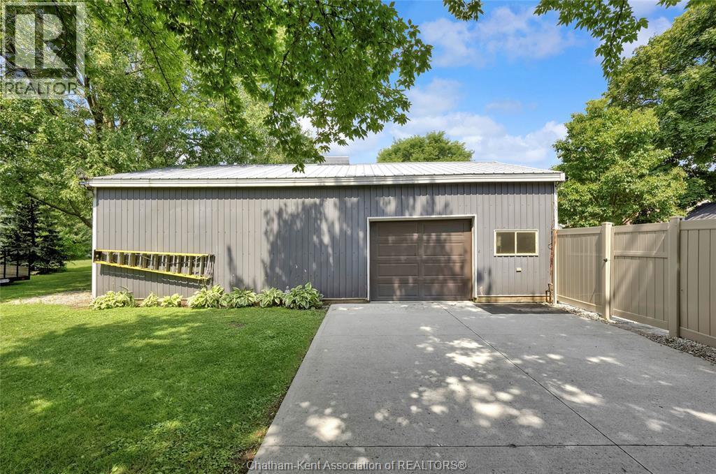 950 North Street, Dresden, ON - Outdoor