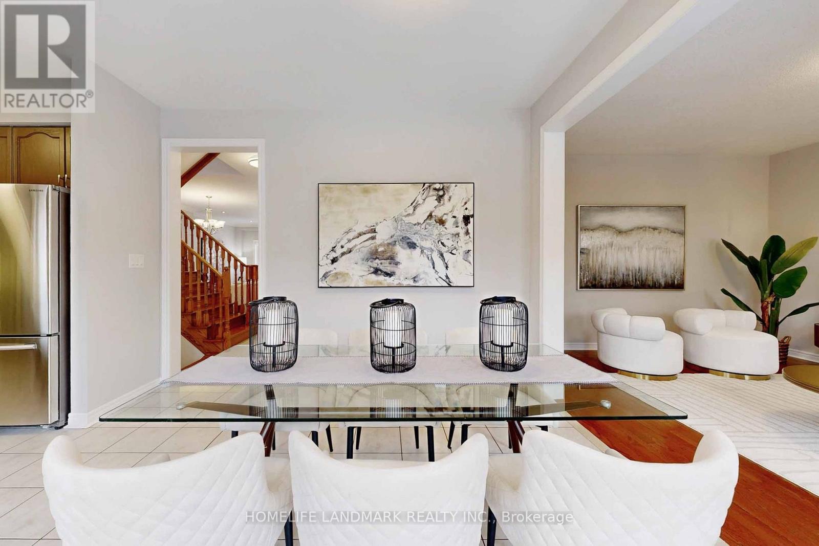 18 Olympus Drive, Richmond Hill, ON - Indoor Photo Showing Other Room