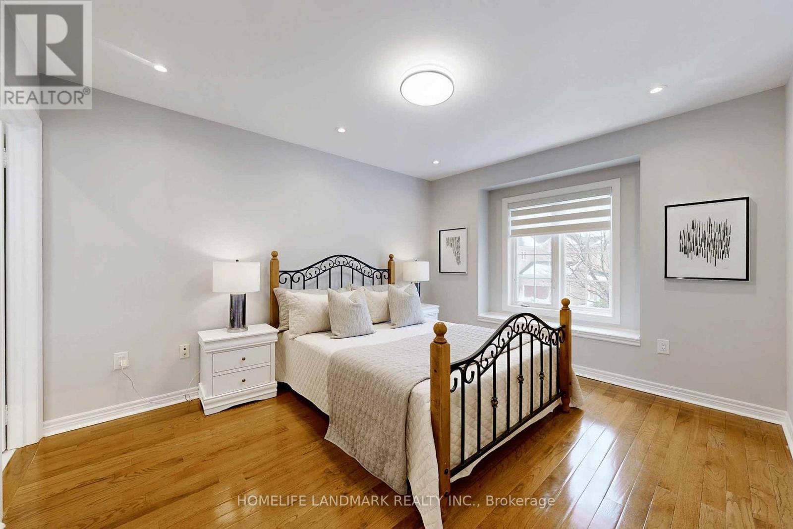 18 Olympus Drive, Richmond Hill, ON - Indoor Photo Showing Bedroom