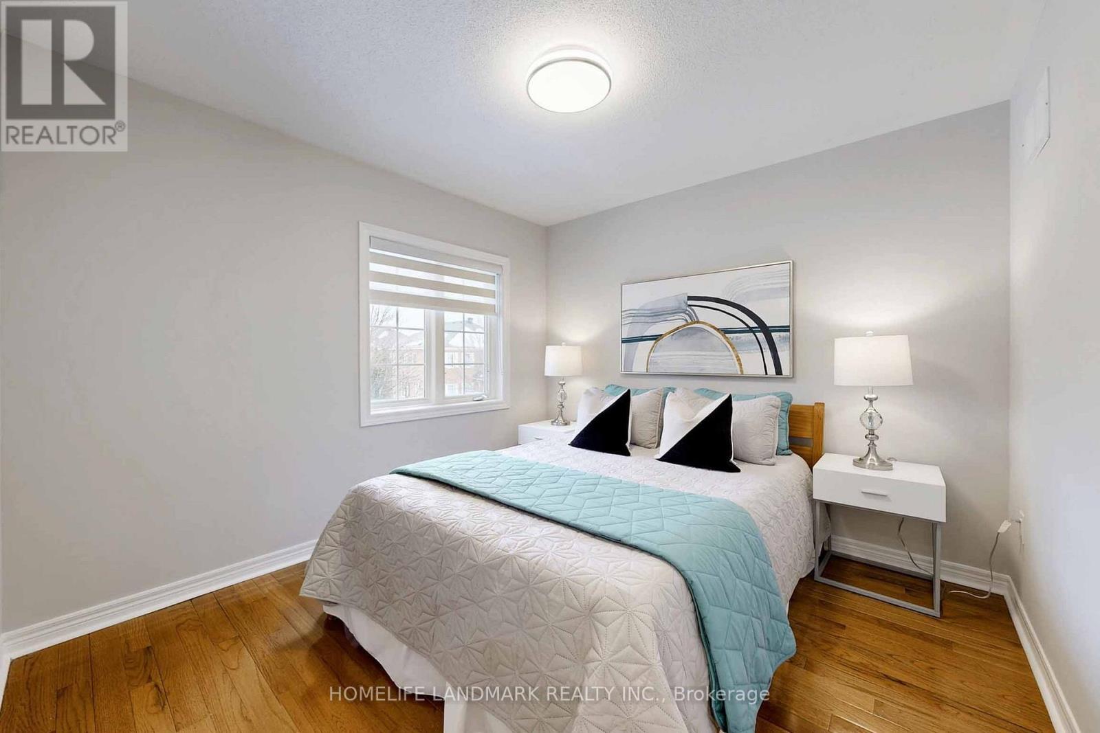 18 Olympus Drive, Richmond Hill, ON - Indoor Photo Showing Bedroom