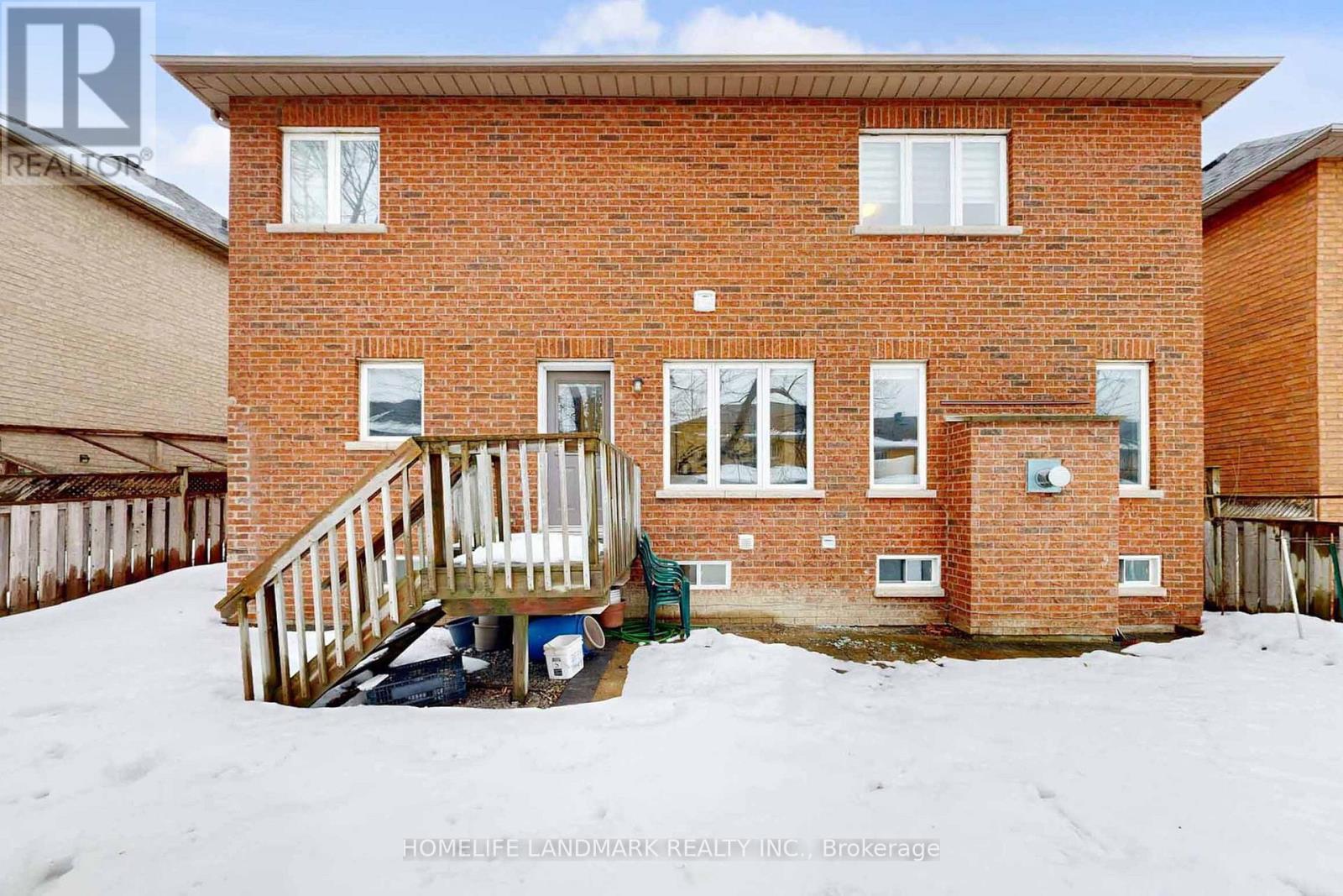 18 Olympus Drive, Richmond Hill, ON - Outdoor With Exterior