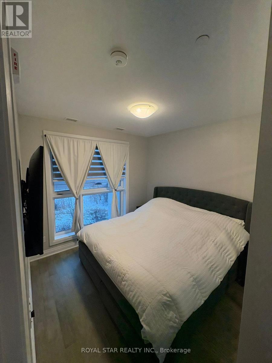 313 - 50 Kaitting Trail, Oakville, ON