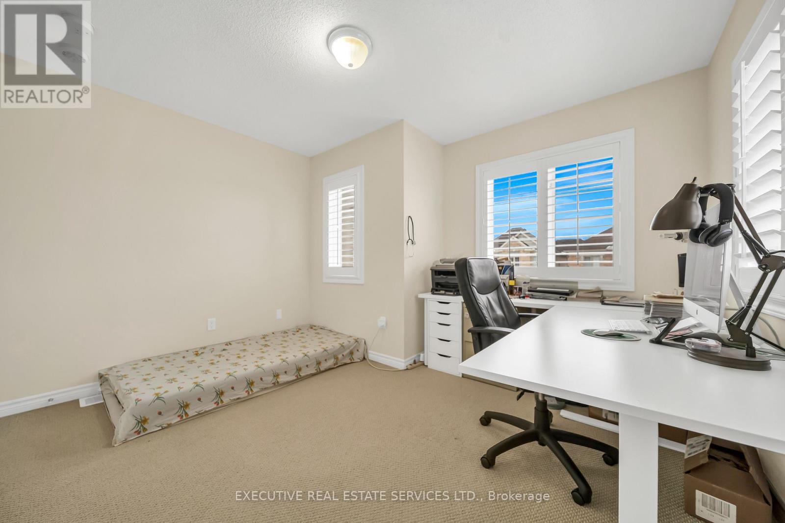 13 Masken Circle, Brampton, ON - Indoor Photo Showing Office