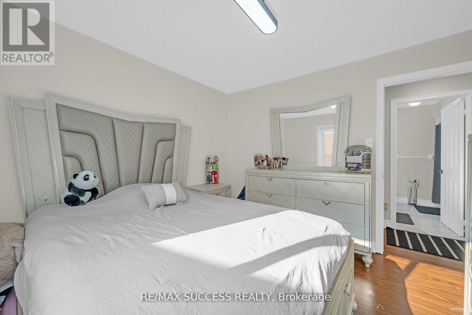 63 Blue Spruce Street, Brampton, ON - Indoor Photo Showing Bedroom