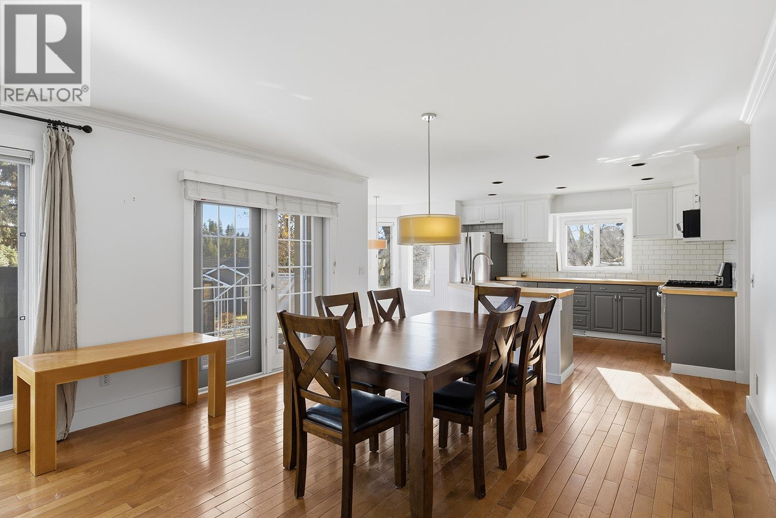 Dining Room - 745 Cassiar Crescent, Kelowna, BC - Indoor
