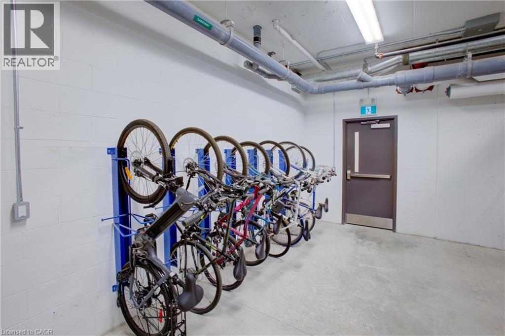 243 Northfield Drive E Unit# 208, Waterloo, ON - Indoor