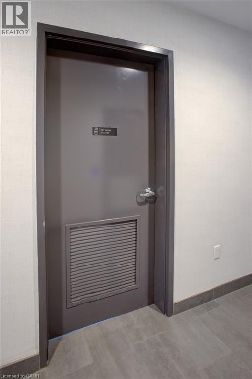 243 Northfield Drive E Unit# 208, Waterloo, ON - Indoor Photo Showing Other Room