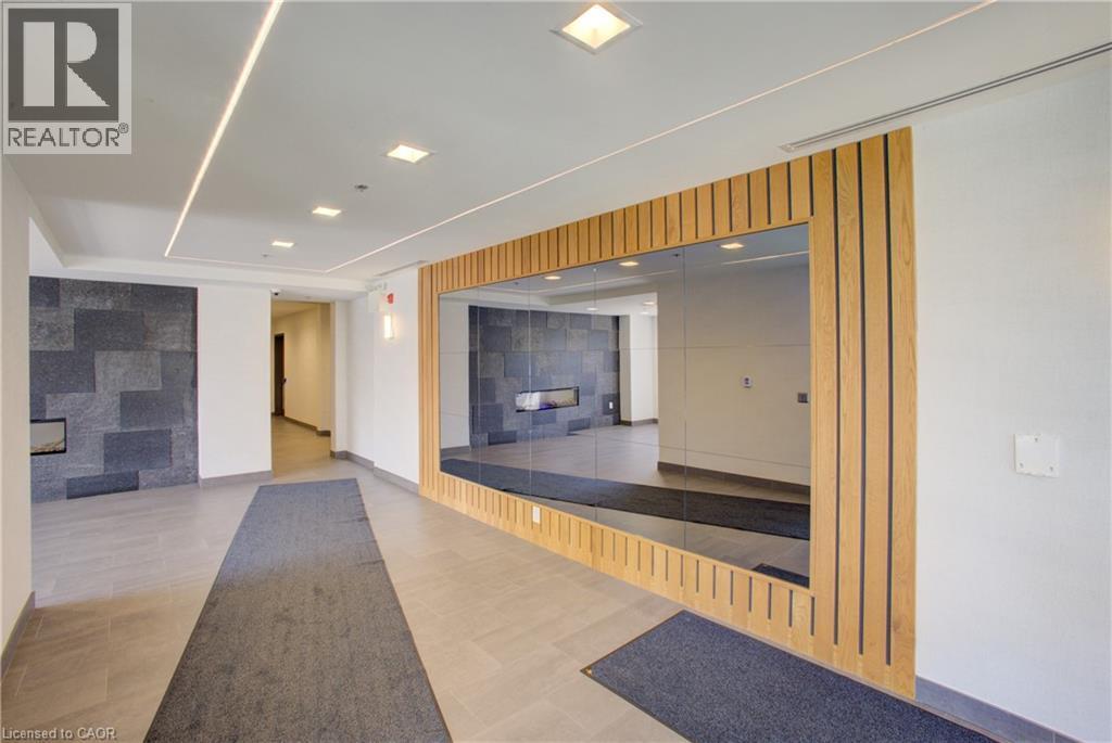 243 Northfield Drive E Unit# 208, Waterloo, ON - Indoor Photo Showing Other Room