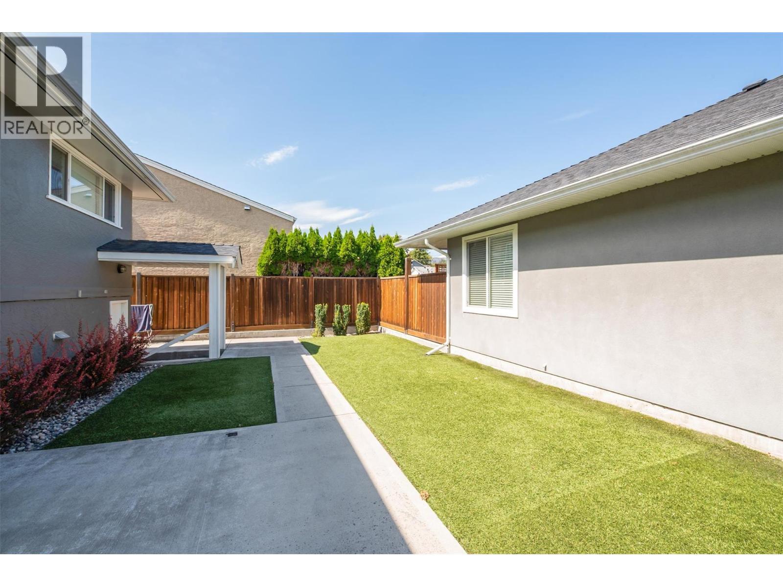 620 - 622 Birch Avenue, Kelowna, BC - Outdoor