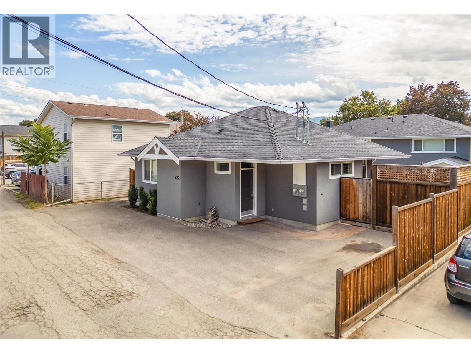 620 - 622 Birch Avenue, Kelowna, BC - Outdoor